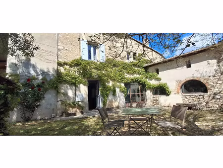 vente maison 8 pièces 240 m² la garde-adhémar (26700)