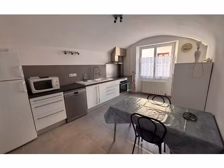 location maison  m² t-3 à saint-victor-de-malcap  750 €