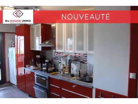 16000 angoulême a vendre appartement de 78 m ² au 3 è étage avec ascenseur dans résidence 