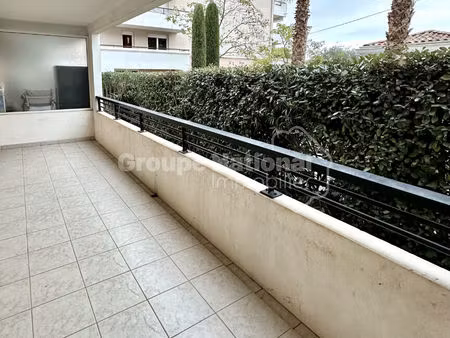 appartement le luc 2 pièce(s)