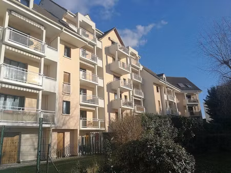 location meublée appartement 1 pièce 24 m² à longjumeau (91160)  nan €