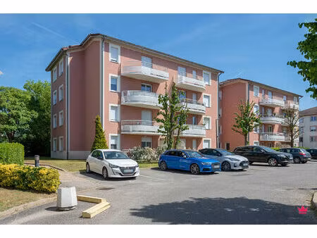appartement 2 pièces à vendre à pont de chéruy - rez-de-jardin  idéal primo-accédant