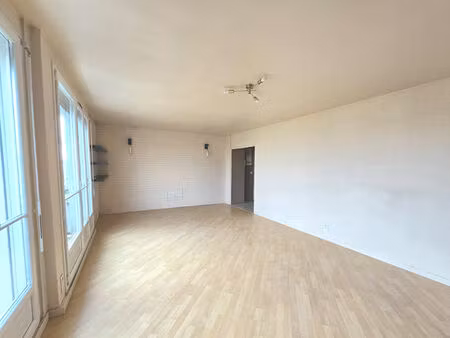 appartement reze 5 pièce(s) 89 m2