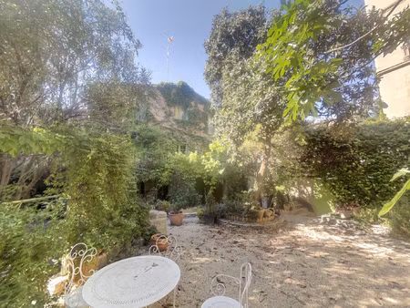 en plein coeur de pézenas!