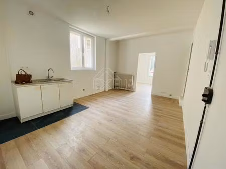 appartement t3 – 45 65 m² – rez-de-chaussée – bonnières-sur-seine