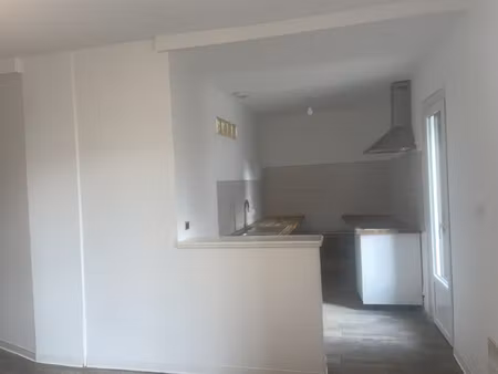 t3 refait à neuf en coeur de ville