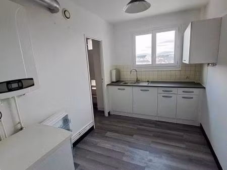 t1 bis rue d entraigues