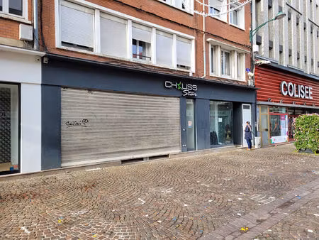local commercial 386 m²