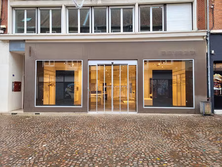 local commercial 433 m²