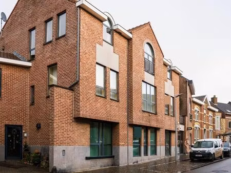 bien professionnel à louer à fouron-le-comte € 1.250 (lnoar) - vastgoed centrale bvba | zi