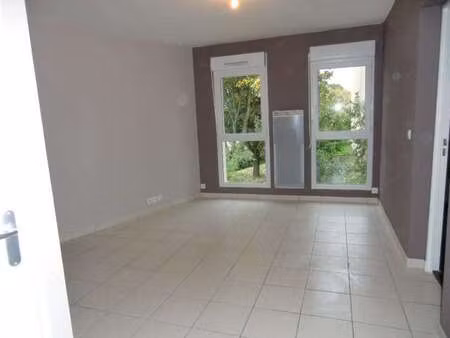 location appartement 2 pièces au mans (72000) : à louer 2 pièces / 34m² le mans