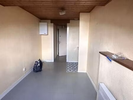 location appartement t1 à nantes saint-jacques (44000) : à louer t1 / 20m² nantes saint-ja