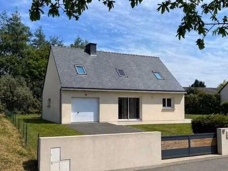 vente maison à guimiliau (29400) : à vendre / 92m² guimiliau