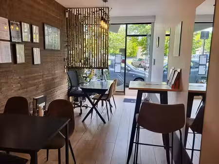 vente locaux professionnels 0 pièces 54 m² à la celle-saint-cloud (78170)  199 000 €