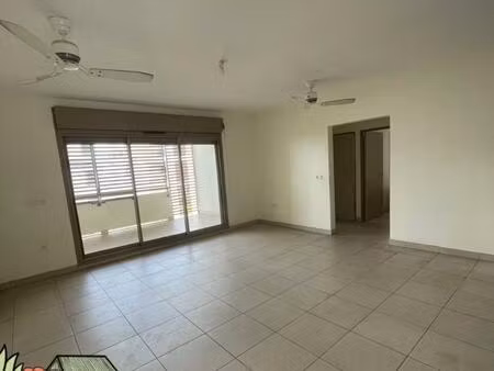 appartement t3 saint-denis