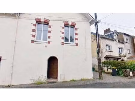 vente maison à mauves-sur-loire (44470) : à vendre / 200m² mauves-sur-loire