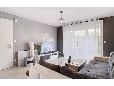 location appartement  44.92 m² t-2 à arpajon-sur-cère  456 €