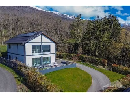 maison 5 pièces - 136m²