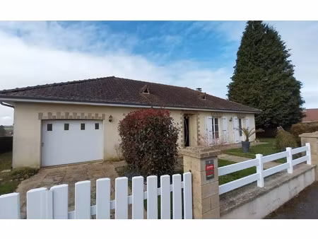 location maison  105.68 m² t-4 à saint-yrieix-la-perche  950 €