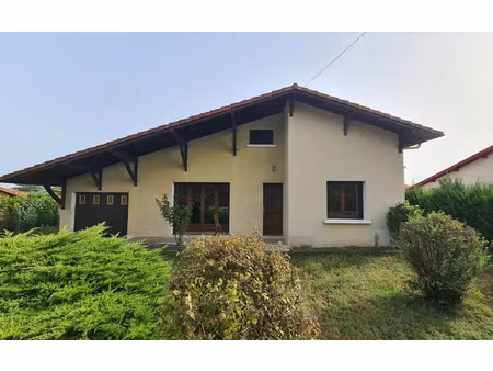 location maison  81 m² t-4 à tartas  830 €