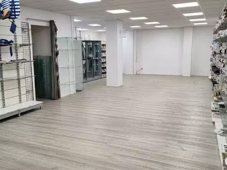 vente bureaux et commerces à pénestin (56760) : à vendre / 106m² pénestin