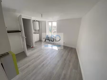 location appartement 1 pièce 18 m² à lezennes (59260)  380 €