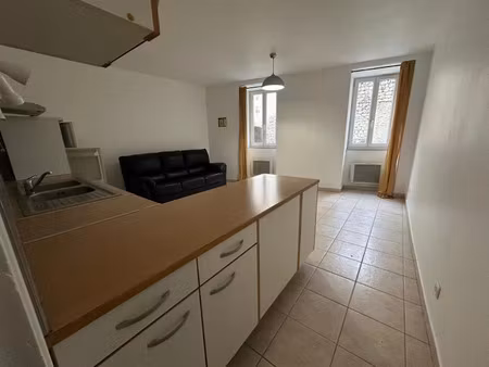 location appartement 3 pièces 54.85 m² à joyeuse (07260)  485 €