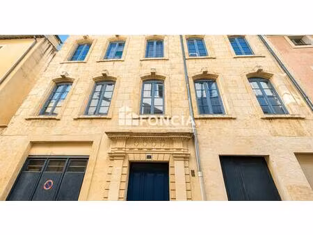 exclusivité – t3 à vendre dans un bel immeuble au cœur du centre-ville historique de nîmes