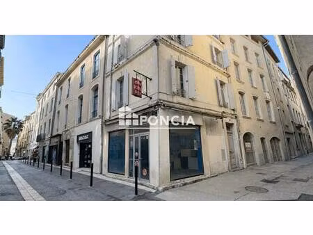 exclusivité - t1 24 23 m² – 2ᵉ étage – centre-ville nîmes – loué - idéal investisseur