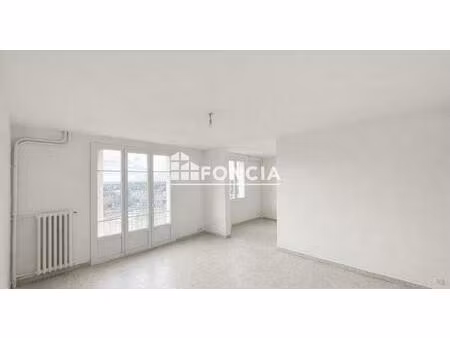 exclusivite à vendre – spacieux t4 avec parking – idéalement situé derrière jean jaurès