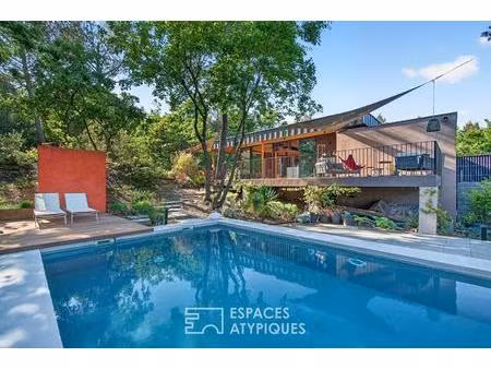 propriété d'architecte avec piscine aux portes d'aix-en-provence