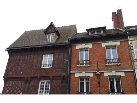 location appartement  m² t-3 à compiègne  870 €