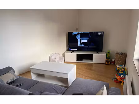 location appartement  m² t-2 à saint-étienne-de-saint-geoirs  498 €