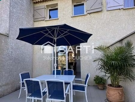 maison dans copropriété avec piscine