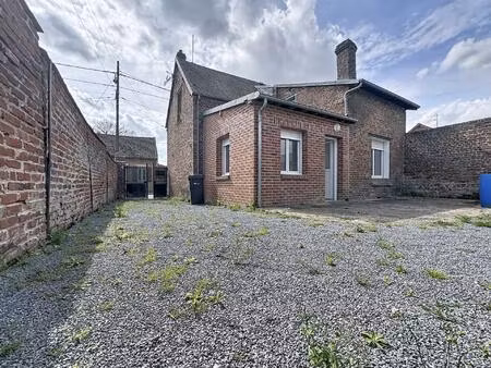 maison familiale lumineuse et sans travaux  avec jardin et stationnement