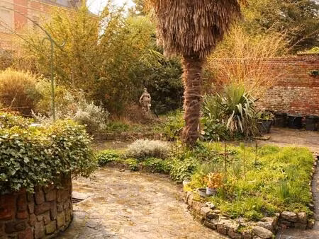 maison de caractère fort potentiel