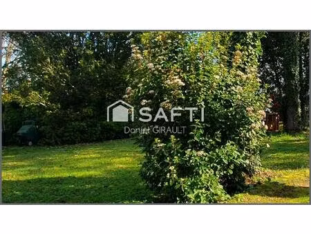 terrain plat à bâtir de 655 m² centre de saujon et forage