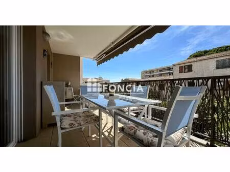 frejus  appartement 3 pieces  garage double 28 m2  residence recente