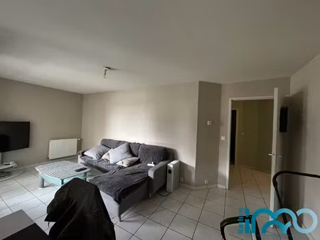 appartement t2 54 m2 - secteur bourran