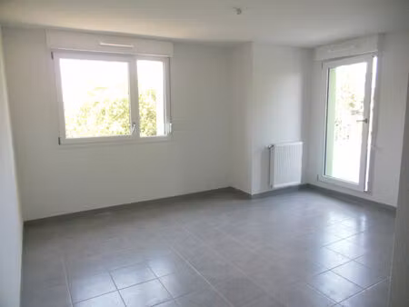 toullouse rangueil 31400 beau t1 de 25 09m² terrasse de 9 95m² en 2ème étage très bien age