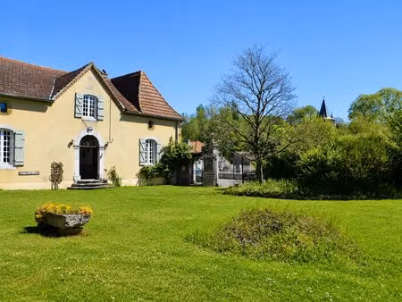maison de village de caractère à vendre proche de maubourguet