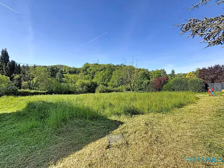 terrain à bâtir 1 500 m² plat et viabilisé au calme à saint
