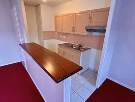 location appartement 3 pièces 56 m² à elbeuf (76500)  695 €