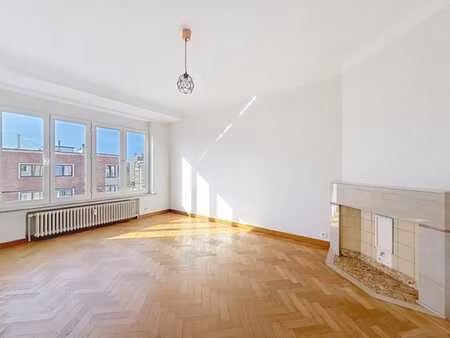 appartement 1ch + balcon