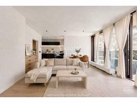 fort jaco ; joli rez-de-jardin 2 chambres en parfait état