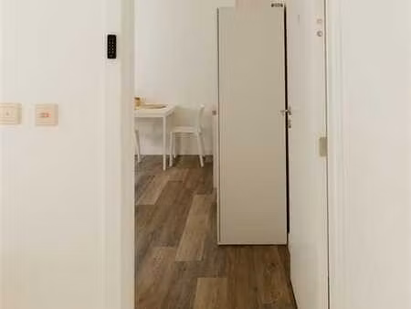 studio meublé situé en centre-ville
