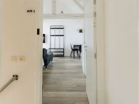 studio meublé situé en centre-ville