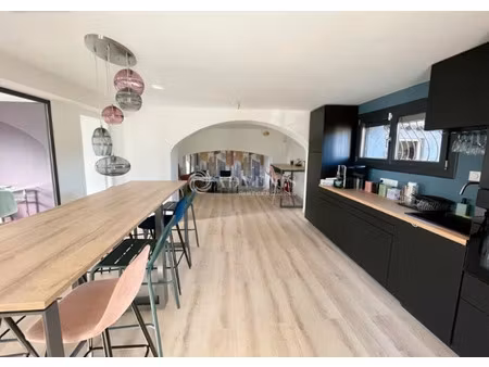 location locaux professionnels 0 pièces 108 m² à saint-jean-de-vedas (34430)  2 500 €