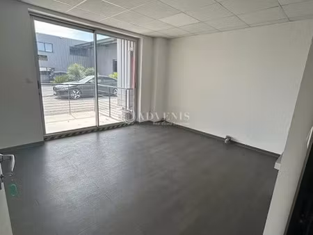 location locaux professionnels 0 pièces 180 m² à villeneuve-lès-maguelone (34750)  2 935 €