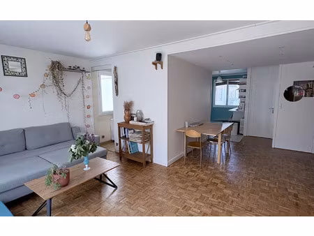 location appartement  m² t-2 à le havre  750 €